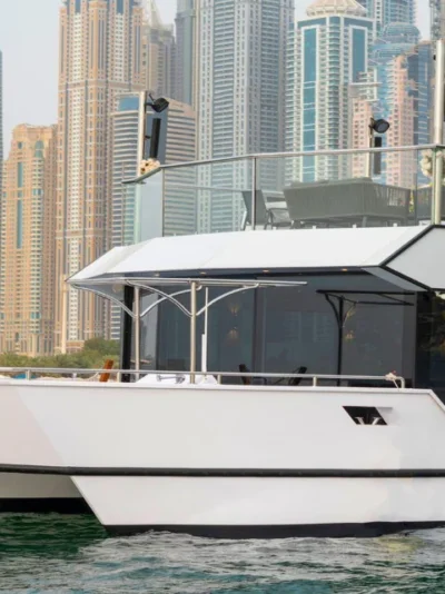 Pearl – 65 ft House Boat