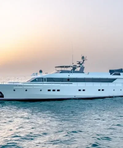 Halter – 142 ft Mega Yacht