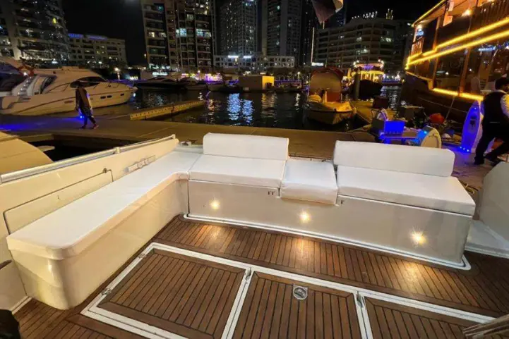 Feretti – 48 ft Luxury Yacht - Image 2