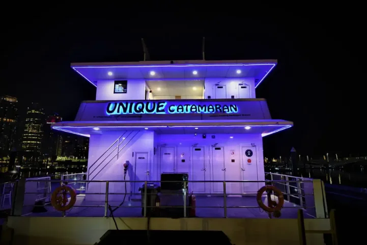 Unique Cataramaran – 122 ft Mega Yacht