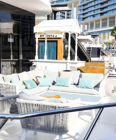 Indiamo – 80 ft House Boat
