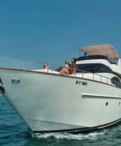Azimuth – 80 ft Luxury Yacht