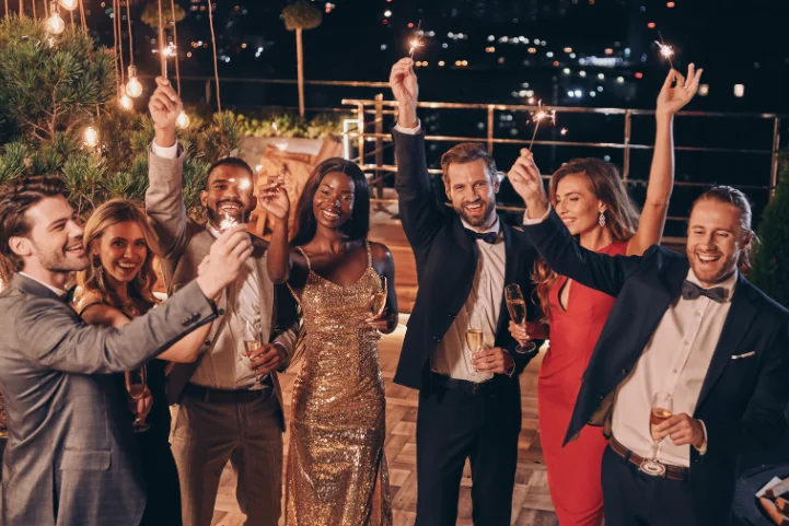 University Prom Nights on a Yacht - Image 2