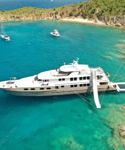 World Island Tour on a Yacht